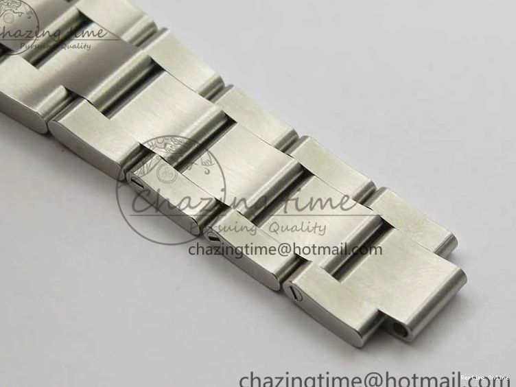 0107 Sea-Dweller DEEPSEA 116660 GMF 316L Steel Black Dial on SS Bracelet A UrbanChic 2959